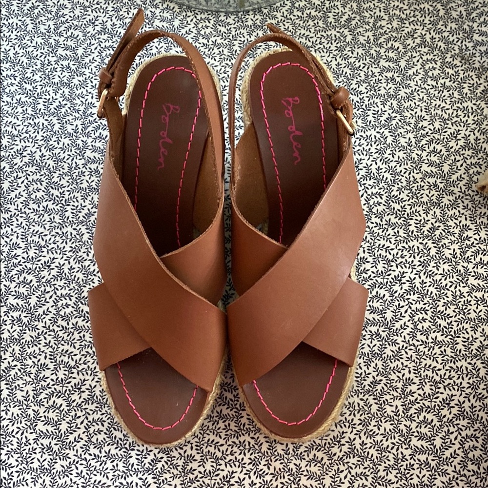 Boden Brown Leather Sandals with Crossed Straps